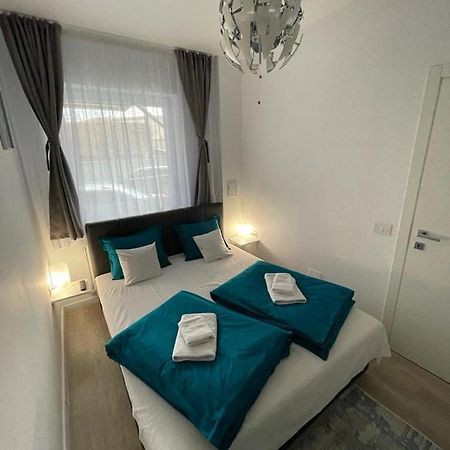 Phoenix Luxury Apartment Oradea Luaran gambar